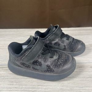 Baby Nike Free RN Black Velcro Sneaker Shoe 6c